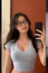 Bokep Julia Seleb Tiktok Dari Pap Barbar Ngentot Doggy