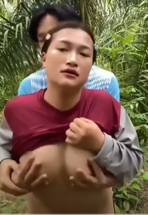 Video Viral Enak Enak Bareng Ibu Tiri Di Kebun Sawit Part 2