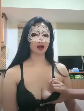 Video Viral Yuka Cantik Tobrut Pakai Lingerie Hitam LIVE Ewe