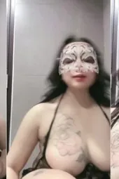 Merry Cakep Bertatto Pamer Toket Meki Gundul Dream