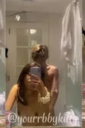 Poster Bokep Alter Yourrbbykitty Betah Main di Toilet Mall (2025)