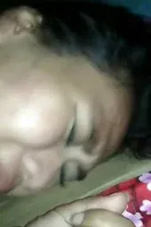 cewenya mau nangis