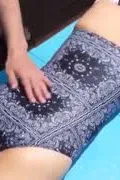Enaknya main di kolam renang